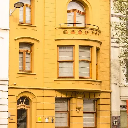 Bed & Breakfast Azee 4*